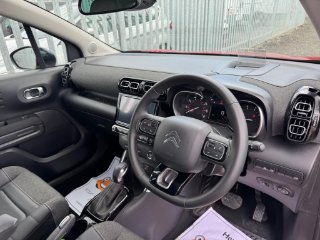 /photos/10390/b97a8c8e-d983-4b2a-80c9-8fcd866d0419_i320x240.jpg
